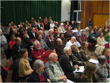 Brgerinnen und Brger am 23.11.2006 im Gemeindesaal der Lutherkirchengemeinde